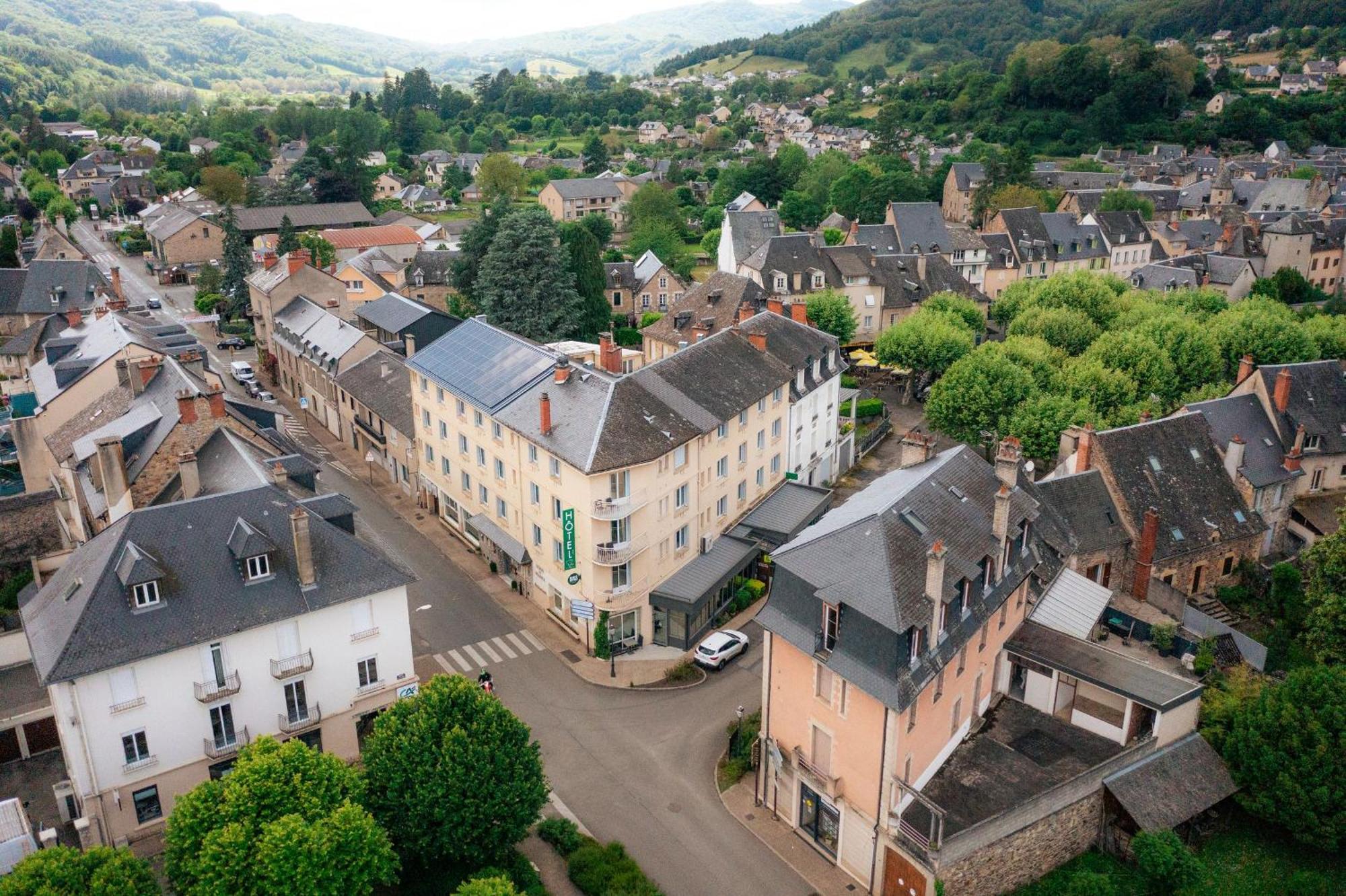 Logis Hotel Restaurant De France Saint-Geniez-dʼOlt Eksteriør bilde