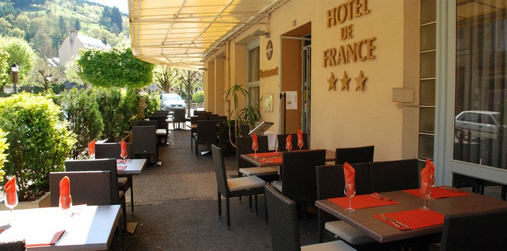Logis Hotel Restaurant De France Saint-Geniez-dʼOlt Eksteriør bilde